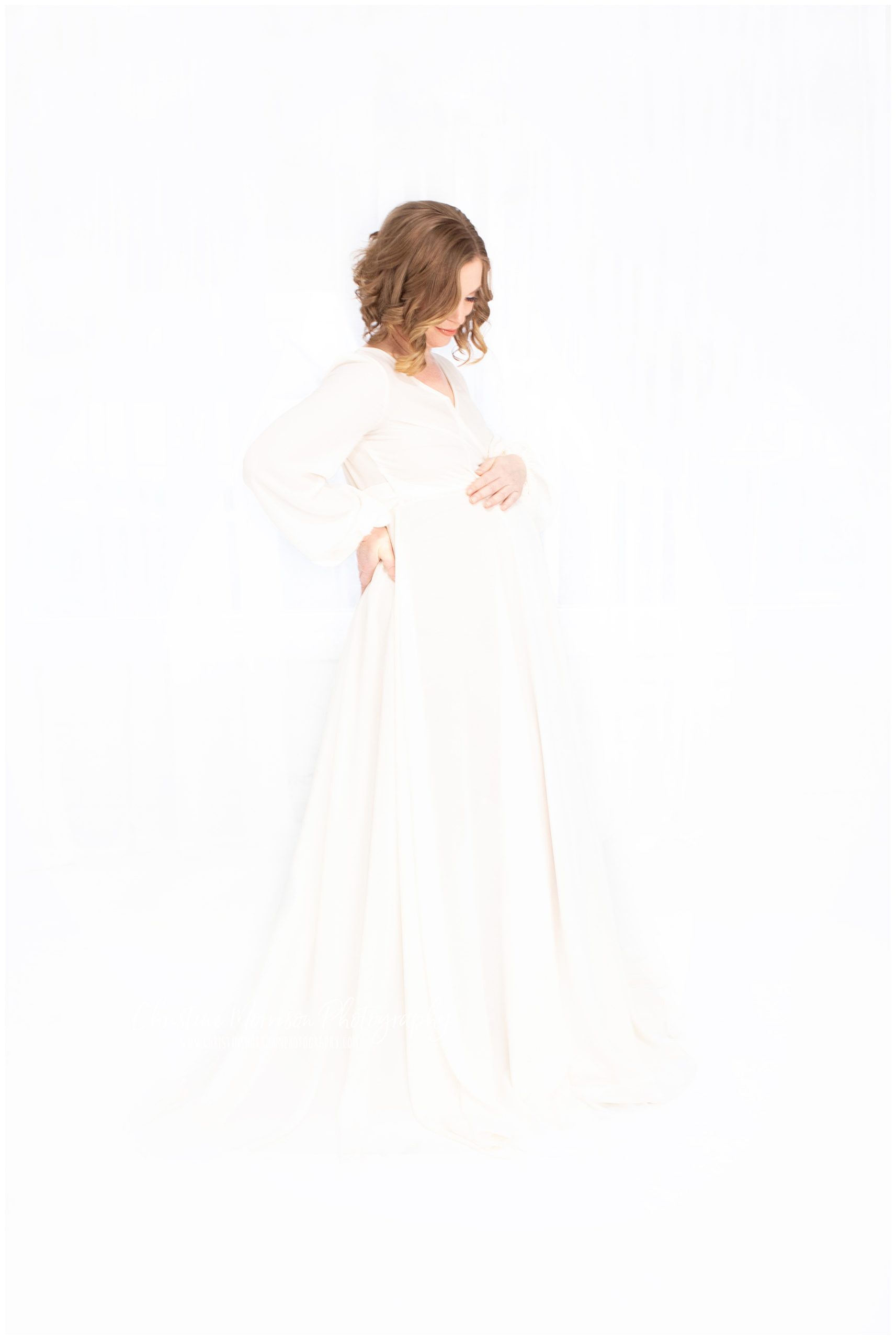 All-white-maternity-dress-and-studio-maternity-session